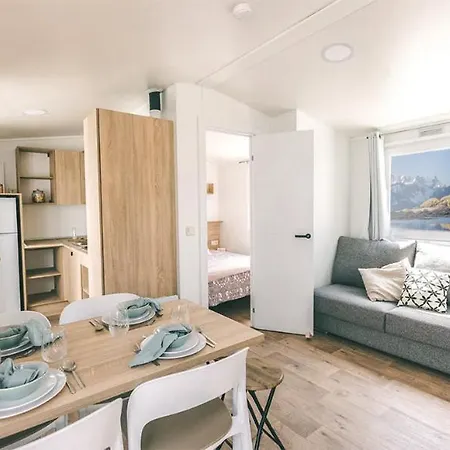 אתר קמפינג Camping L'oree Du Bois - Maeva 3*