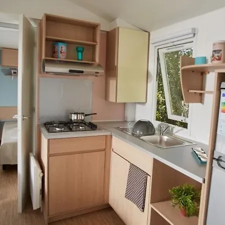אתר קמפינג Camping L'oree Du Bois - Maeva