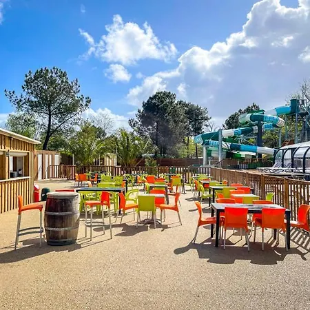 אתר קמפינג Camping L'oree Du Bois - Maeva הורטין