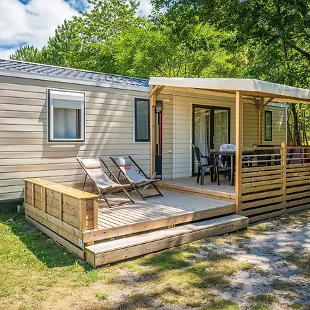 אתר קמפינג Camping L'oree Du Bois - Maeva הורטין