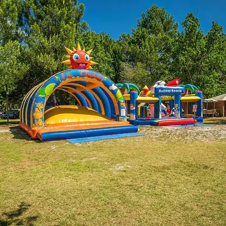Camping L'oree Du Bois - Maeva הורטין